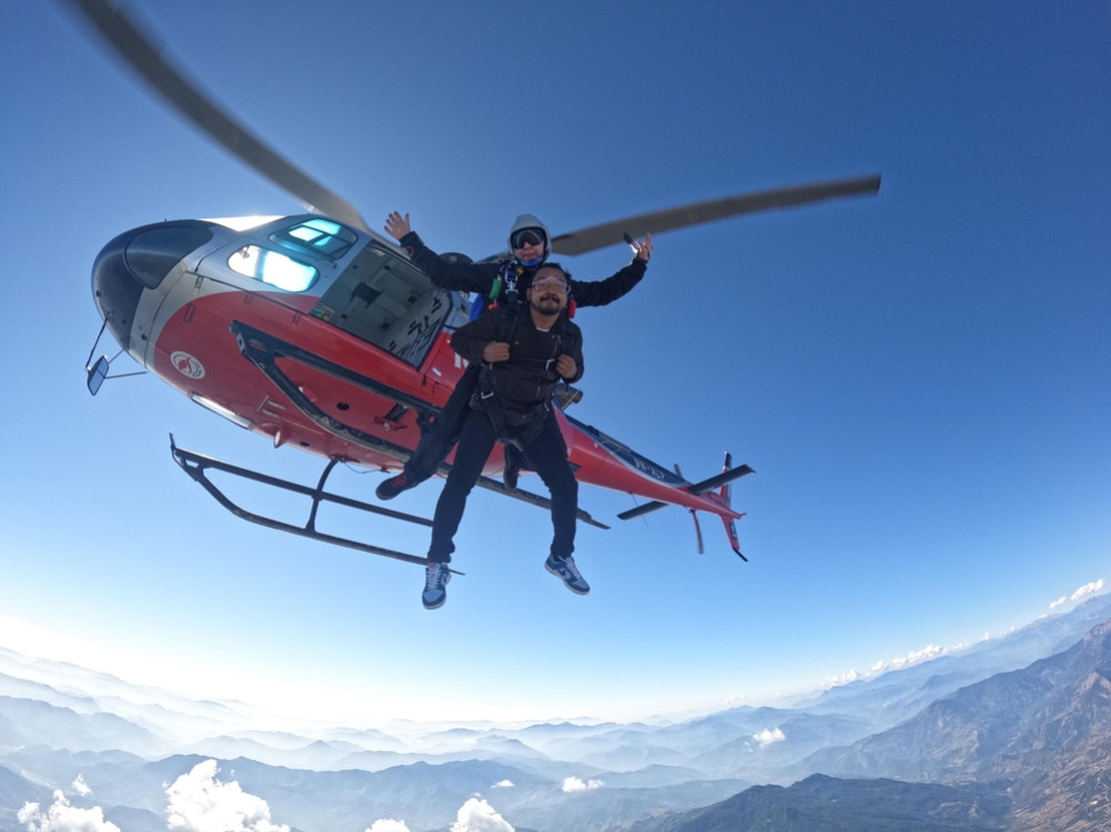 sky dive in pokhara 0712025054302 1000x0 1