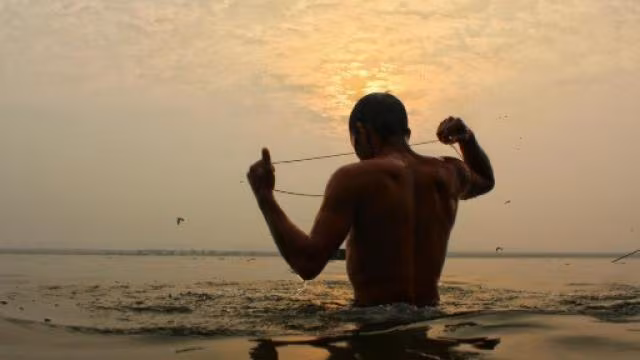 Kartik Purnima Ganga snan 1542858129